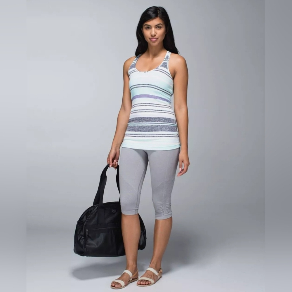 Lululemon Groovy Stripe Static Wave Blue Cool Racerback Tank Top, size 6